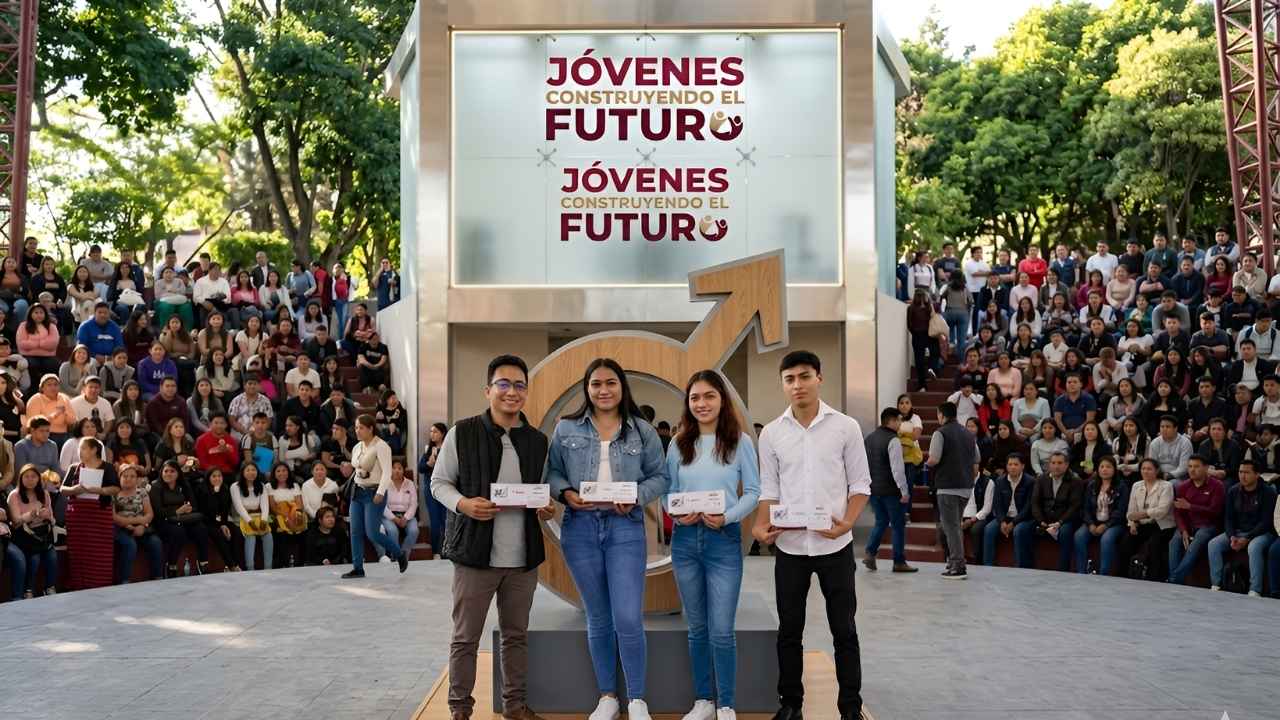 Jóvenes Construyendo el Futuro: $7,572 de apoyo, cómo aplicar y cuándo llega el depósito